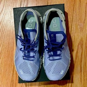On Cloud X Women’s Running Shoes | Size 9